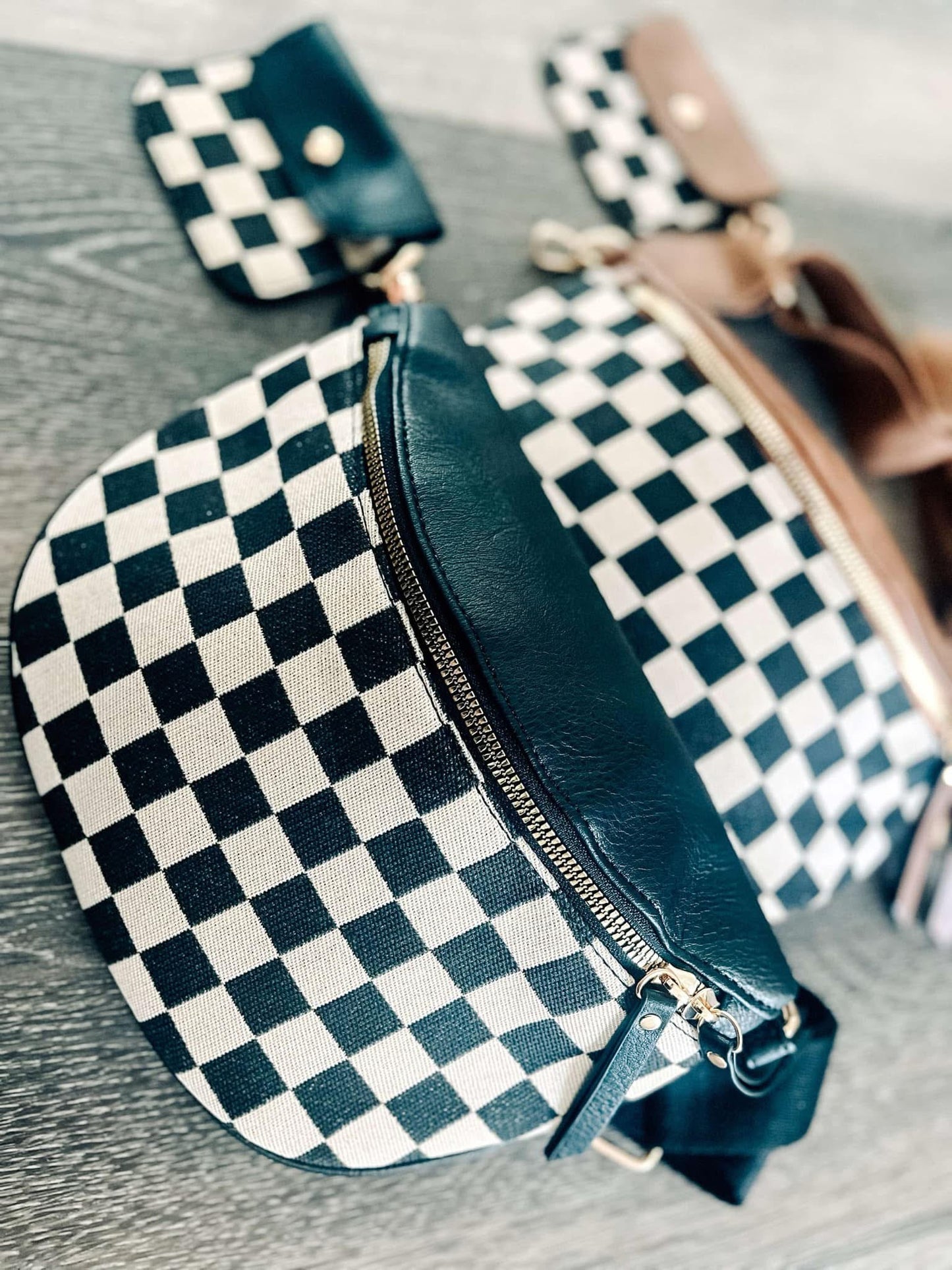 Checkered Sling