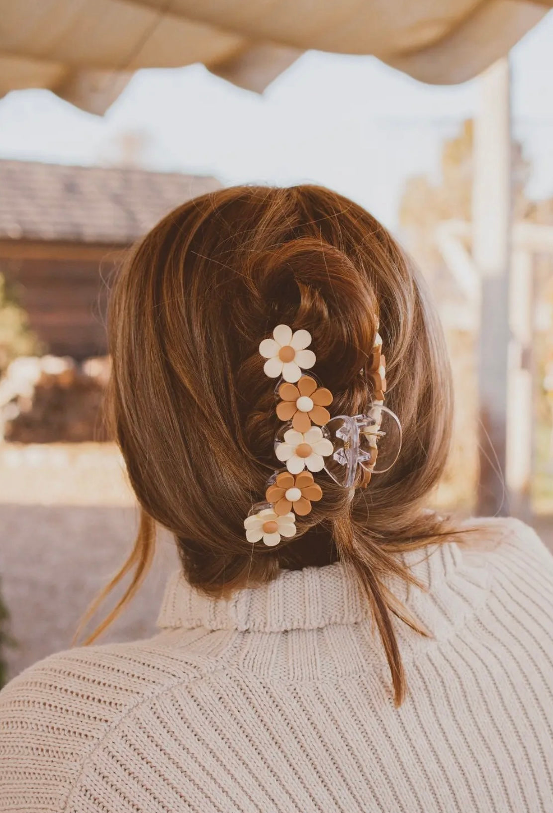Daisy Blossoms Claw