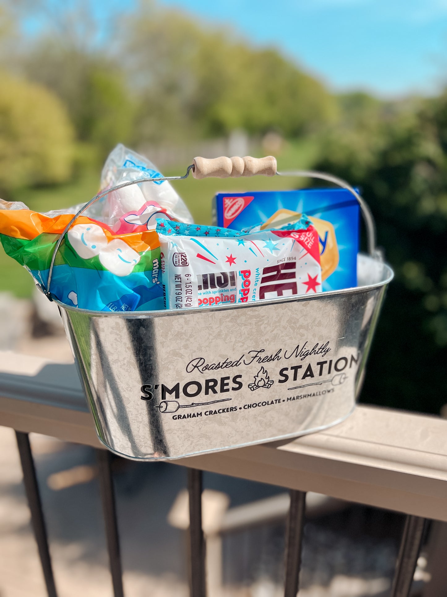 S’mores Bucket