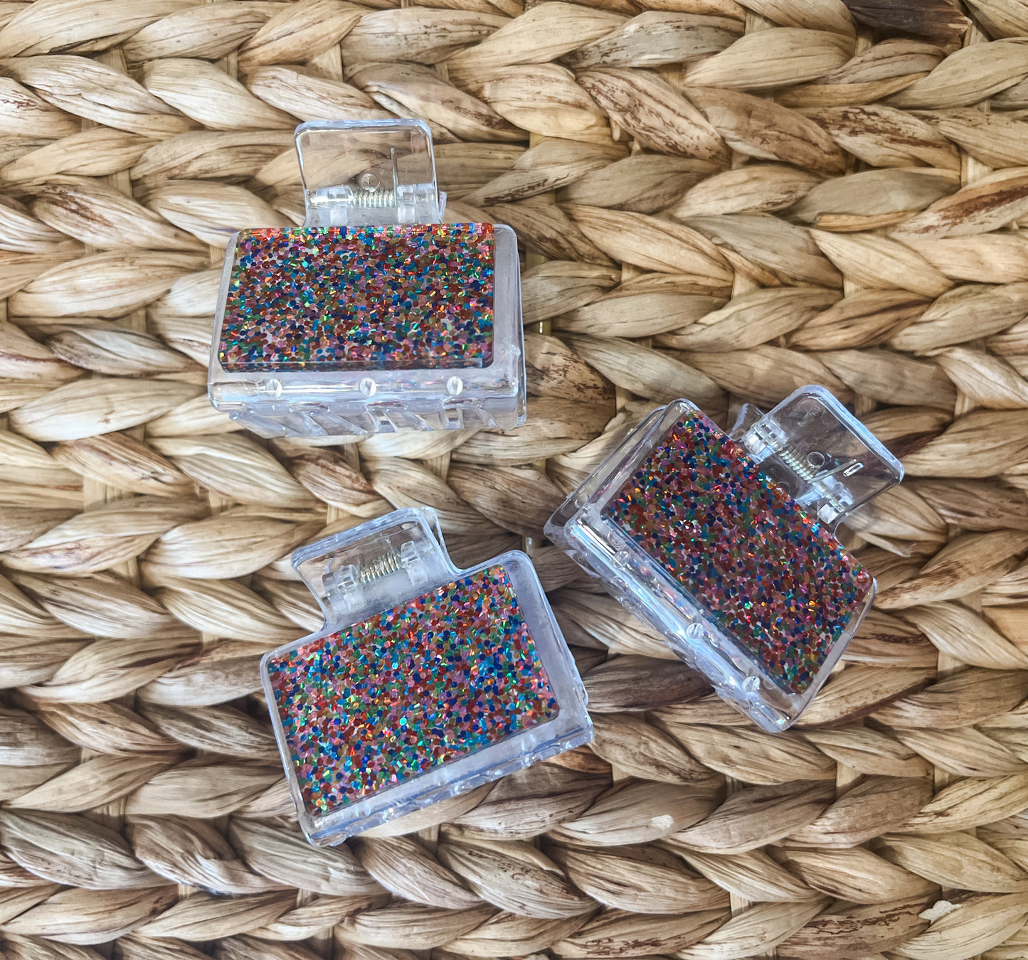 Confetti 2”